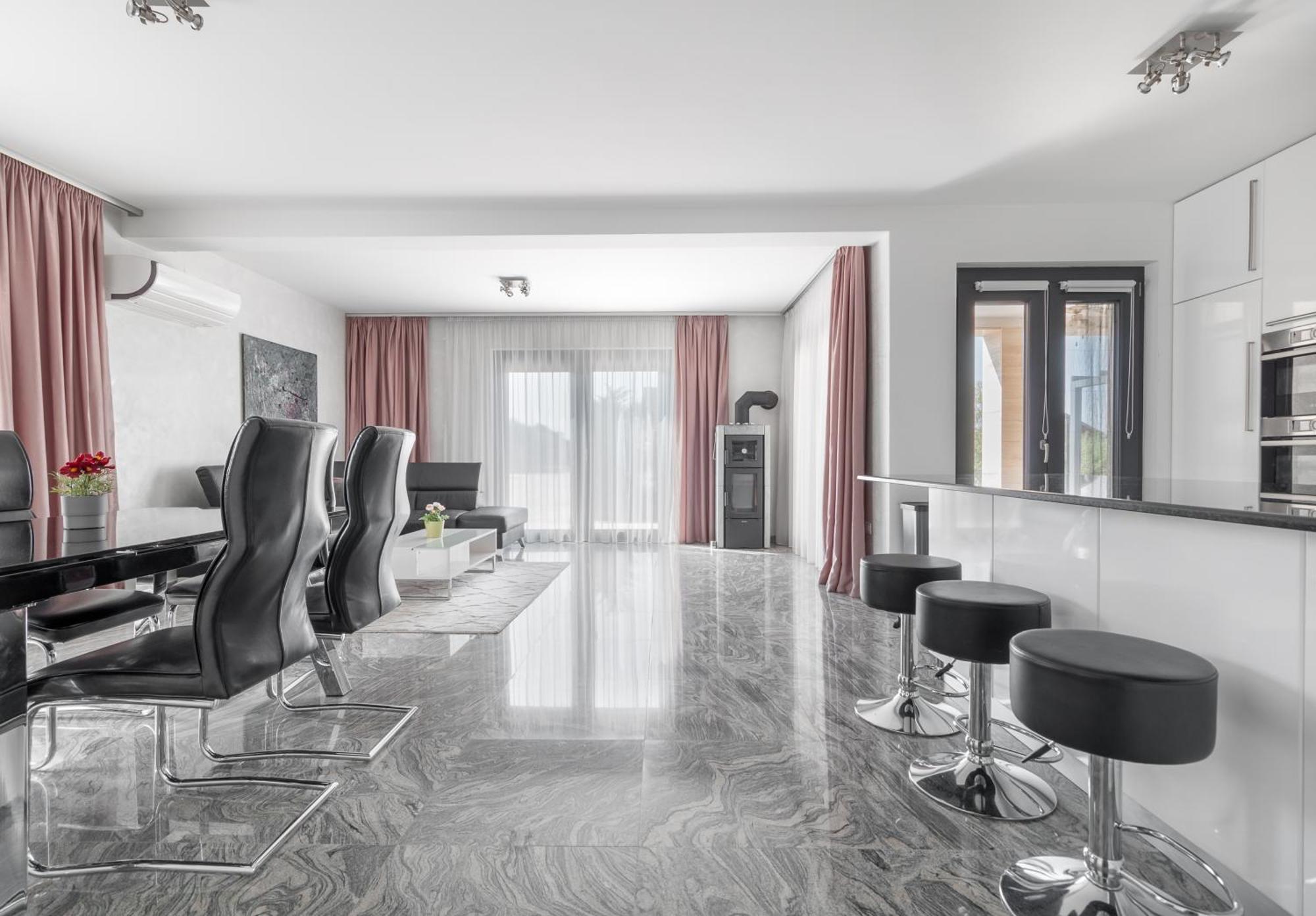 Apartament Casa Fischer Ciheiu Zewnętrze zdjęcie
